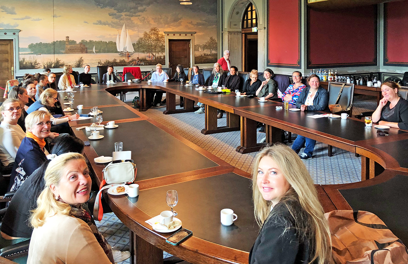 Mehr über den Artikel erfahren 3. Unternehmerinnen-Frühstück am 16. Juni im Goldenen Saal